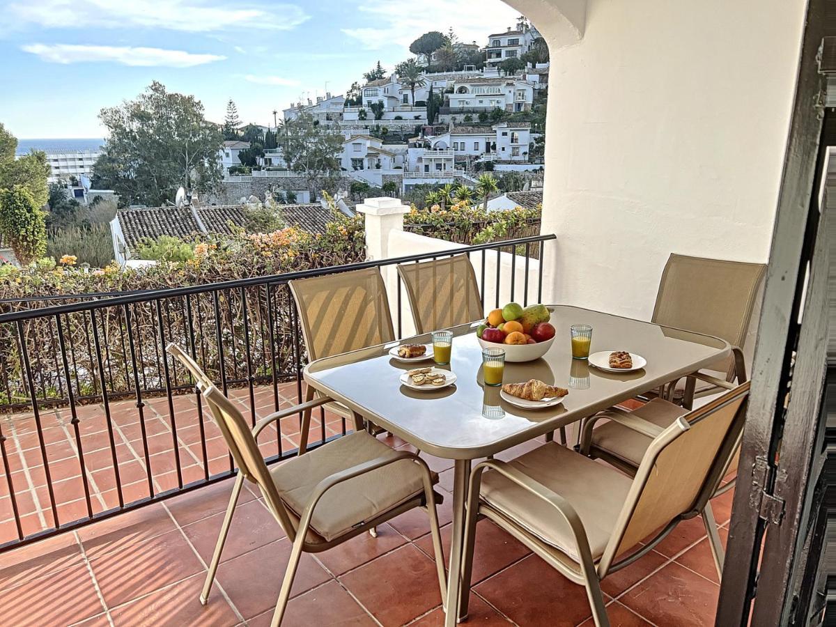 Agradable Adosado Con Piscina La Hidalga Villa Benalmádena Buitenkant foto