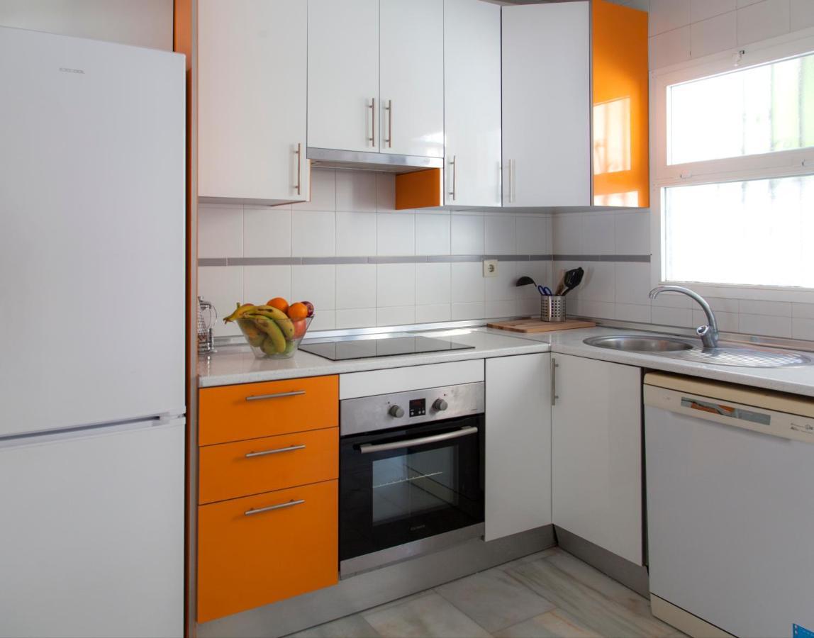 Agradable Adosado Con Piscina La Hidalga Villa Benalmádena Buitenkant foto